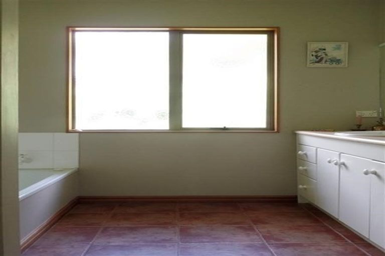 Photo of property in 36 James Cook Drive, Welcome Bay, Tauranga, 3112