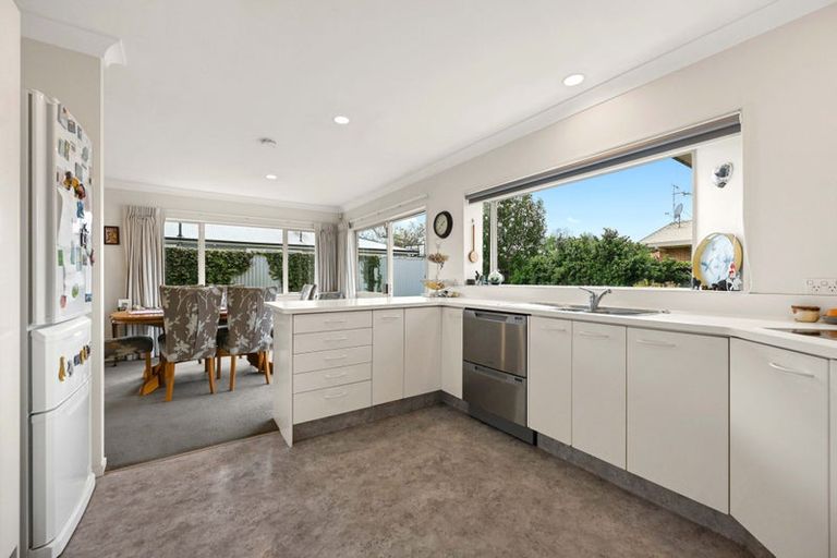 Photo of property in 592 River Road, Fairfield, Hamilton, 3214