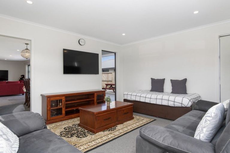 Photo of property in 18 Monilia Way, Papamoa Beach, Papamoa, 3118