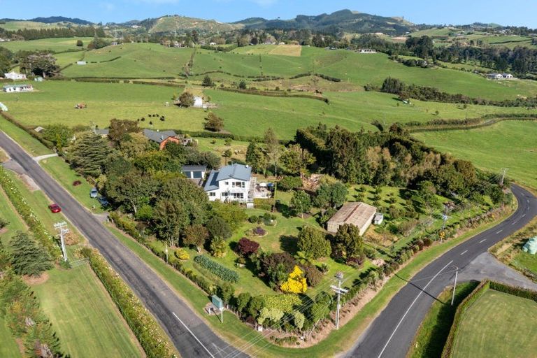 Photo of property in 6 Rowe Road, Ohauiti, Tauranga, 3173