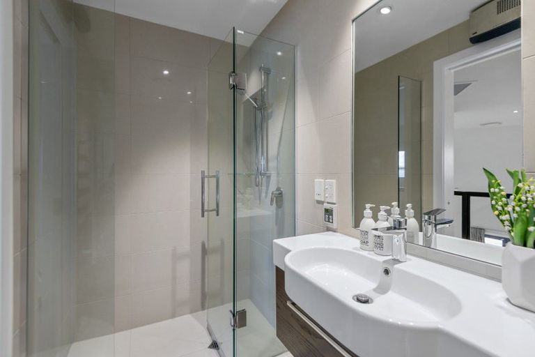 Photo of property in 50i Carlton Mill Road, Merivale, Christchurch, 8014