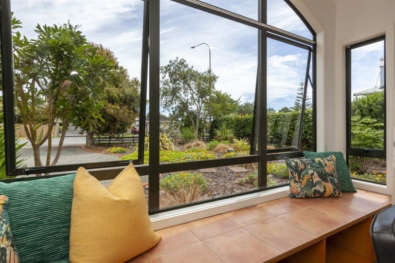 Photo of property in 90 Rimu Road, Raumati Beach, Paraparaumu, 5032