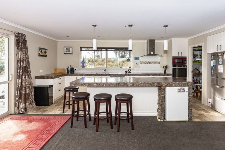 Photo of property in 28 Rooneys Road, Weston, Oamaru, 9491