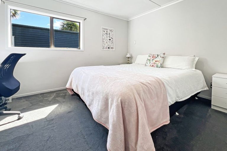 Photo of property in 9 Brownie Road, Laingholm, Auckland, 0604