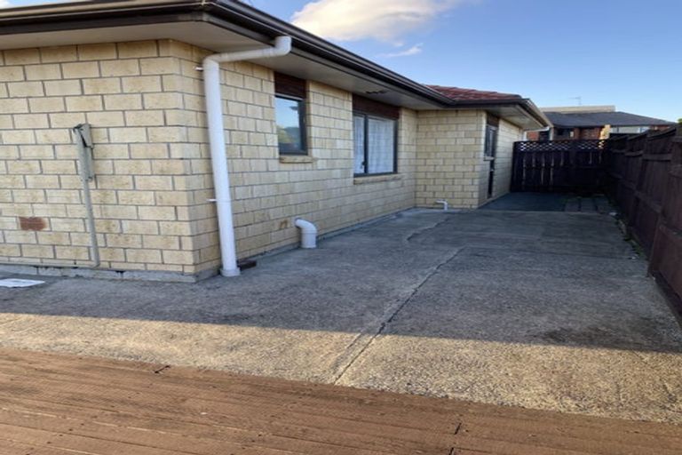 Photo of property in 40 Saralee Drive, Manurewa, Auckland, 2105