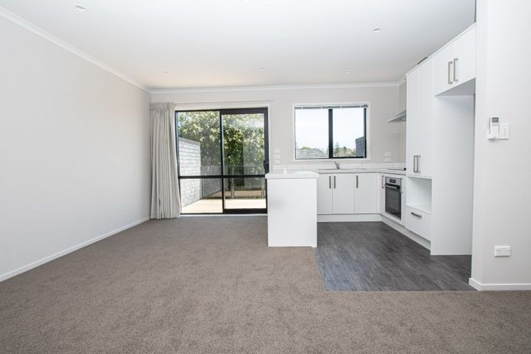 Photo of property in 5/10 Charlemont Street, Whitiora, Hamilton, 3200