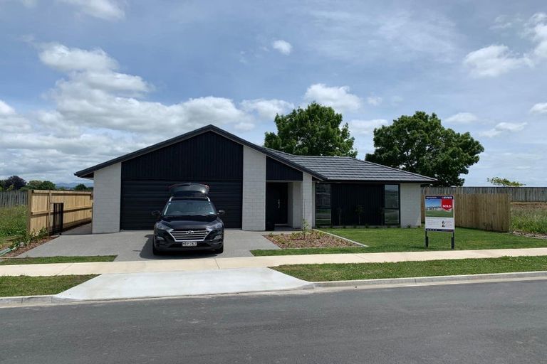 Photo of property in 39 Hanlow Place, Pyes Pa, Tauranga, 3112