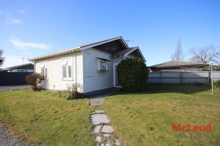 Photo of property in 24 Nixon Street, Tinwald, Ashburton, 7700