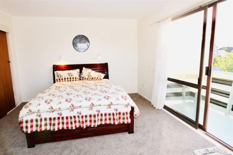 Photo of property in 15 Peace Street, Fenton Park, Rotorua, 3010