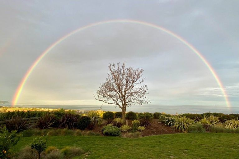 Photo of property in 11 Kaimata Road, Bay View, Napier, 4182