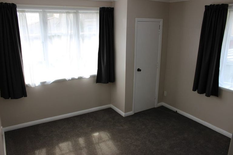 Photo of property in 1/614 Fergusson Drive, Trentham, Upper Hutt, 5018