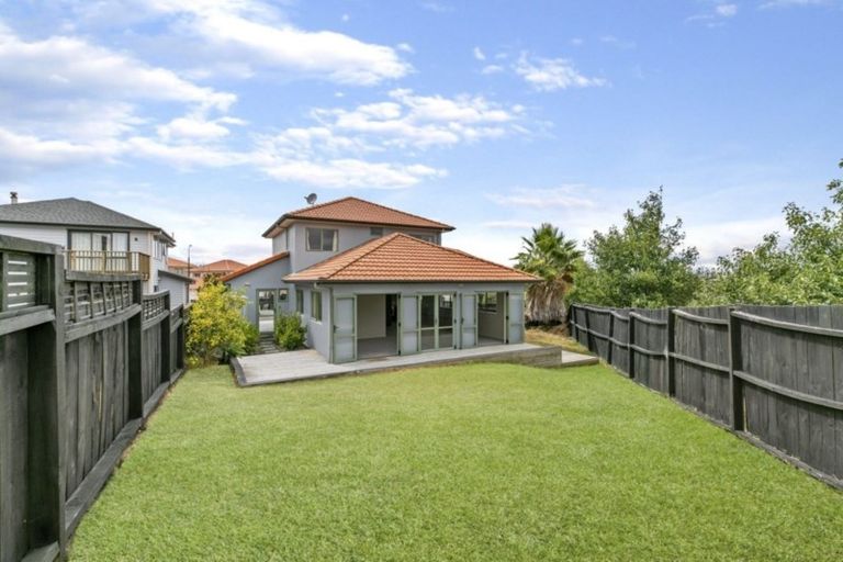 Photo of property in 23 Clea View, Gulf Harbour, Whangaparaoa, 0930