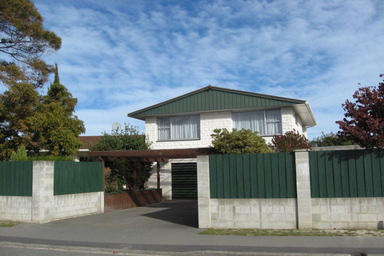 Photo of property in 83 Gladson Avenue, Sockburn, Christchurch, 8042