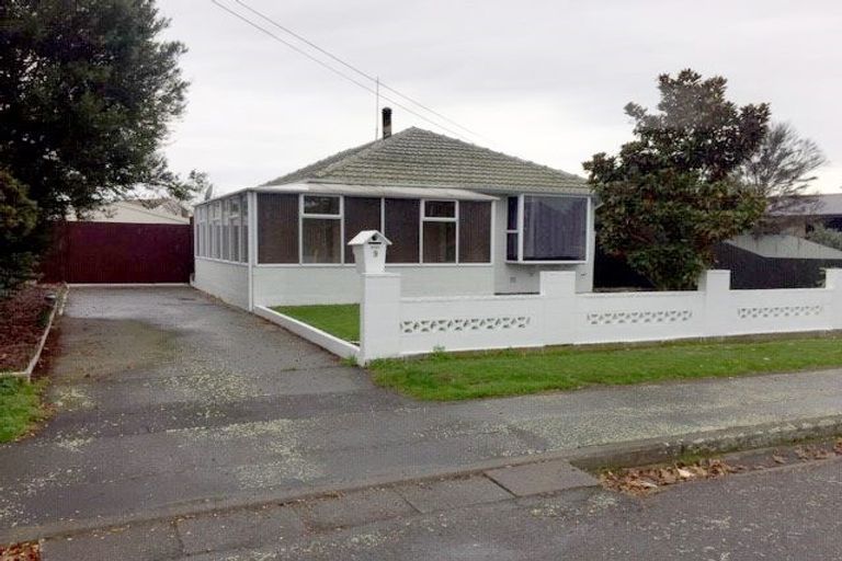 Photo of property in 9 Garvins Road, Hornby, Christchurch, 8042