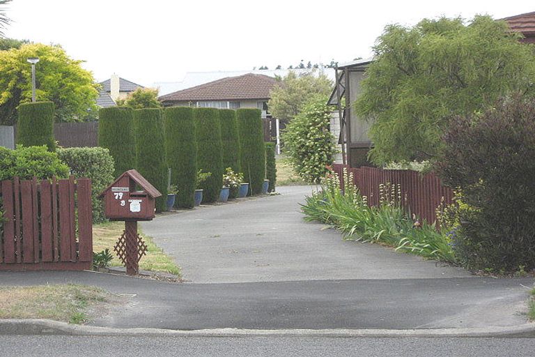Photo of property in 2/79 Inwoods Road, Parklands, Christchurch, 8083
