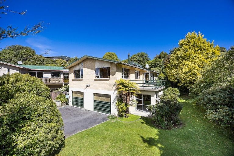 Photo of property in 34 Pioneer Crescent, Helensburgh, Dunedin, 9010