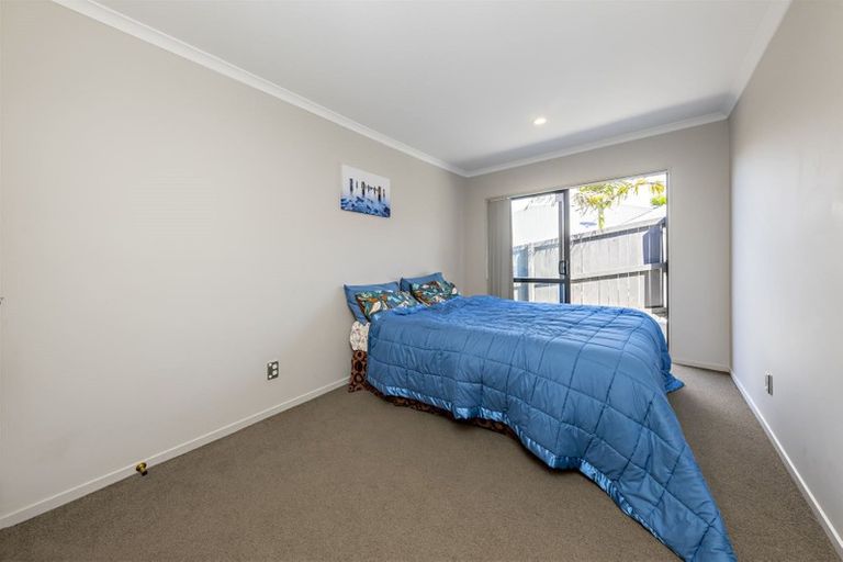 Photo of property in 11 Arthur Carwen Place, Pukekohe, 2120