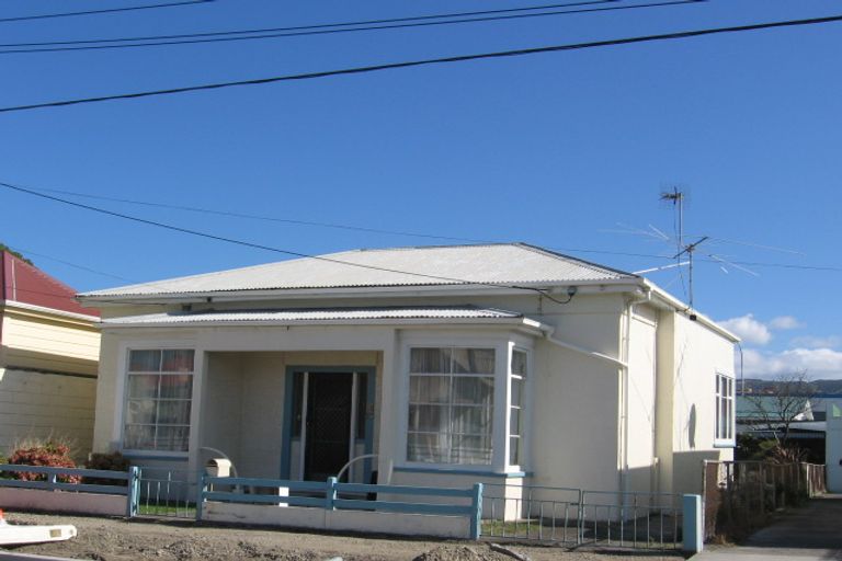 Photo of property in 19 Aurora Street, Petone, Lower Hutt, 5012