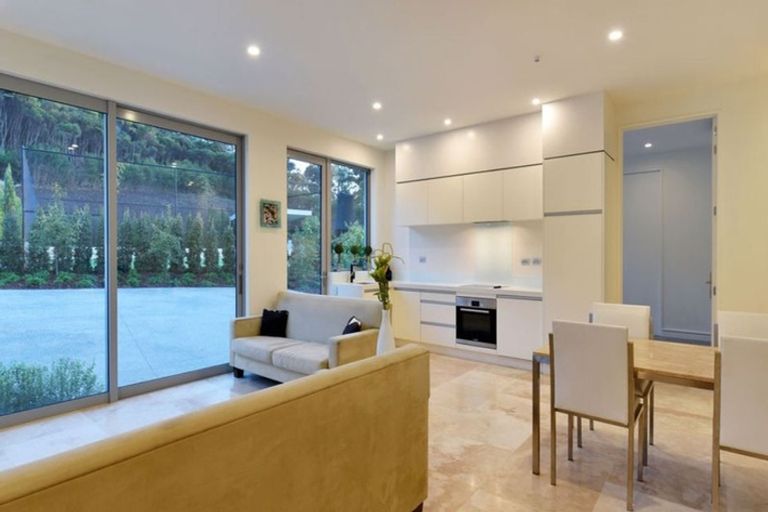 Photo of property in 255 Paremoremo Road, Paremoremo, Auckland, 0632