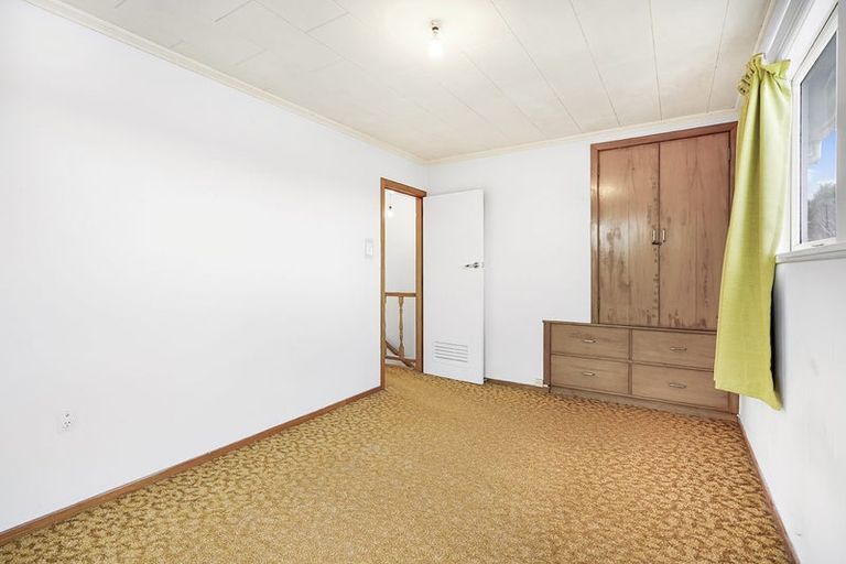 Photo of property in 14 Liston Crescent, Hillcrest, Hamilton, 3216