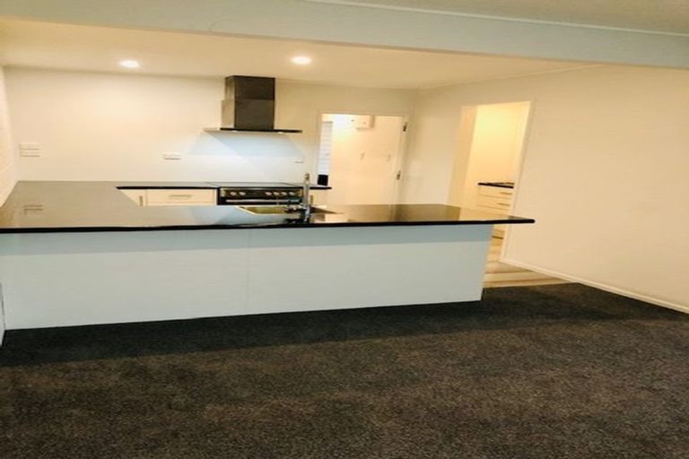 Photo of property in 2/1001 High Street, Avalon, Lower Hutt, 5011