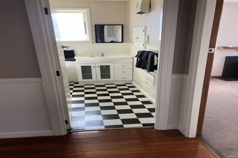 Photo of property in 1/375 Yaldhurst Road, Russley, Christchurch, 8042