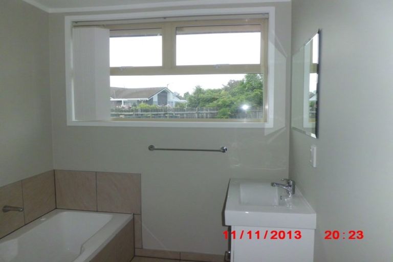 Photo of property in 122 Coronation Road, Morrinsville, 3300