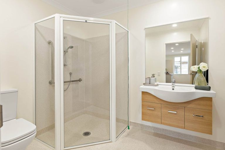 Photo of property in Summerset At The Course, 20 Racecourse Road, Trentham, Upper Hutt, 5018