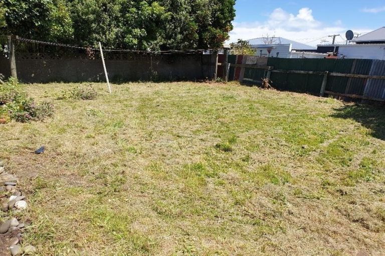 Photo of property in 4 Meredith Street, Patea, 4520