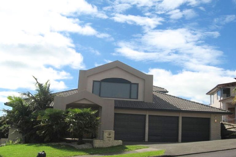 Photo of property in 13 Mccahill Views, Botany Downs, Auckland, 2010