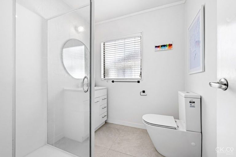 Photo of property in 3/24 Mason Street, Moera, Lower Hutt, 5010