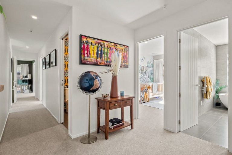 Photo of property in 3 Brodie Avenue, Arrowtown, 9302