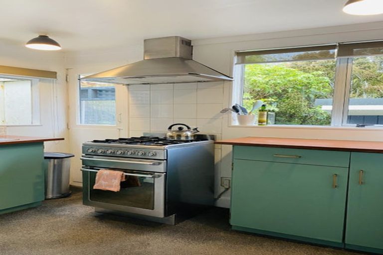 Photo of property in 18 Violet Street, Riverton/aparima, Riverton, 9822
