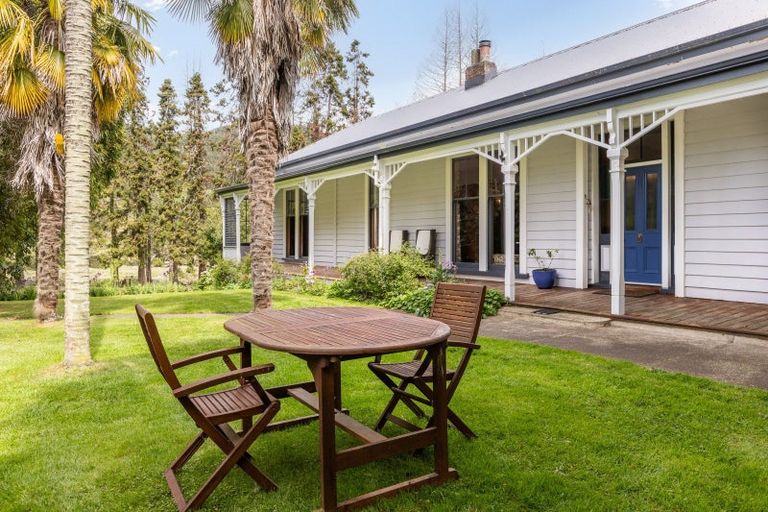 Photo of property in 1231 Aropaoanui Road, Tangoio, Napier, 4181
