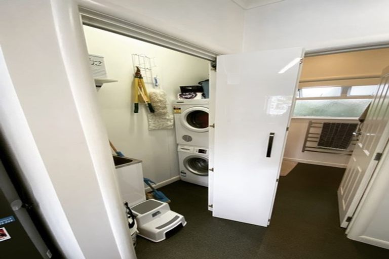 Photo of property in 20 Walsh Street, Forest Lake, Hamilton, 3200