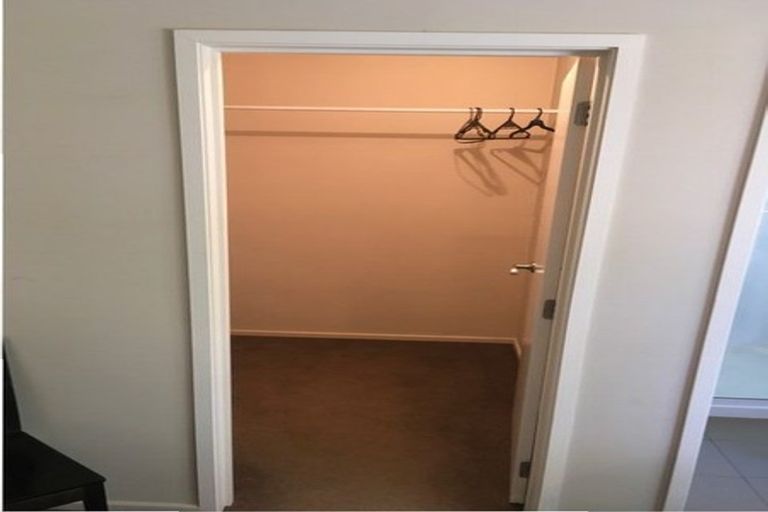 Photo of property in 14 Frye Crescent, Albert Town, Wanaka, 9305