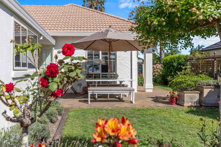 Photo of property in 25 Palm Beach Boulevard, Papamoa Beach, Papamoa, 3118