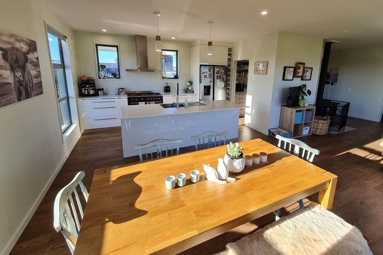 Photo of property in 35 Pounamu Drive, Te Anau, 9600