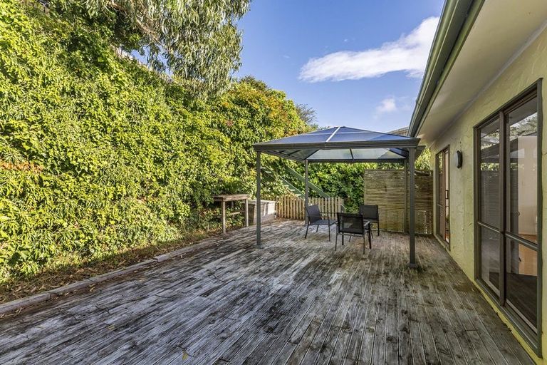 Photo of property in 11 The Anchorage, Whitby, Porirua, 5024