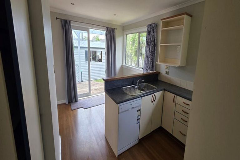 Photo of property in 1/86 Suva Street, Upper Riccarton, Christchurch, 8041