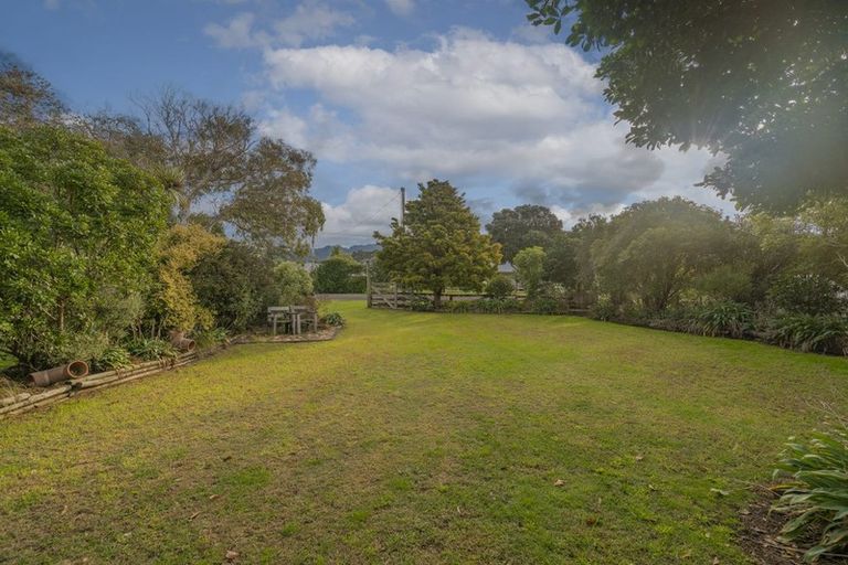 Photo of property in 152 Ocean Beach Road, Tairua, 3508
