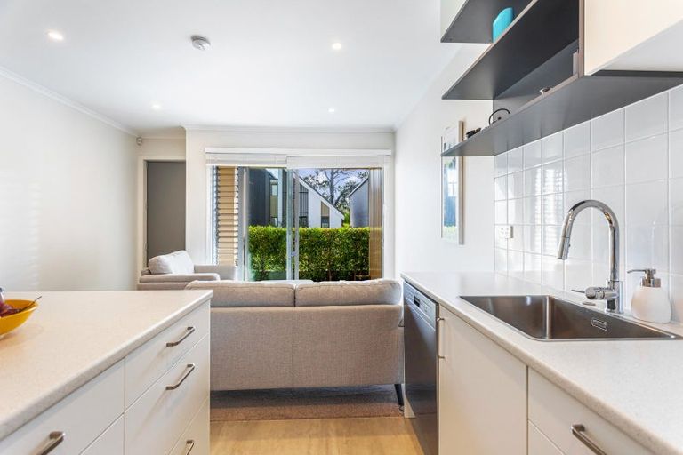 Photo of property in 12/2 Warrant Officer Lane, Hobsonville, Auckland, 0616