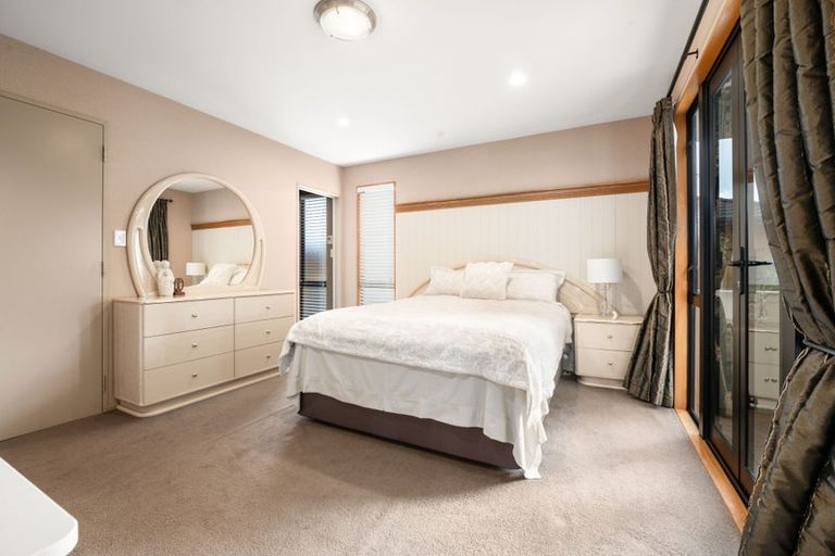 Photo of property in 10 Drumfearn Place, Rototuna, Hamilton, 3210