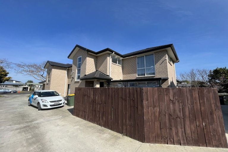 Photo of property in 6b Kent Road, Manurewa, Auckland, 2102