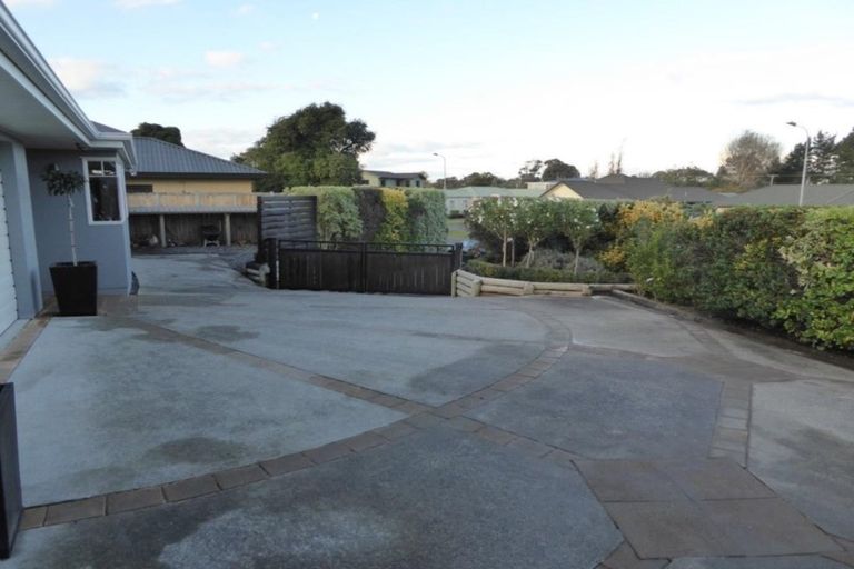 Photo of property in 3 Ursula Drive, Feilding, 4702