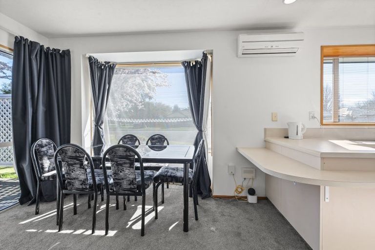 Photo of property in 28 Peebles Drive, Hei Hei, Christchurch, 8042