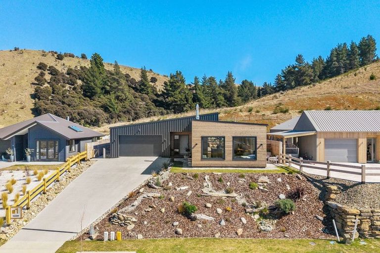 Photo of property in 48 Atkins Road, Luggate, Wanaka, 9383