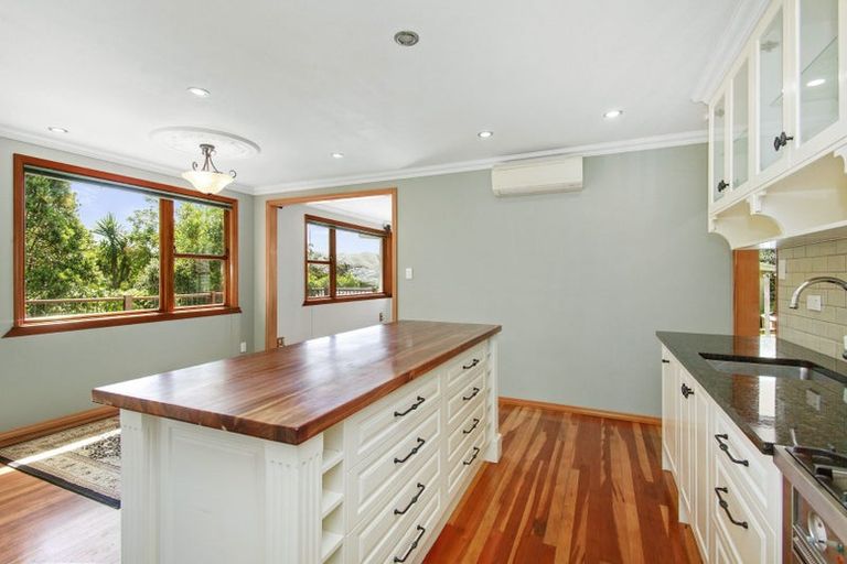 Photo of property in 7 Christopher Way, Paparangi, Wellington, 6037