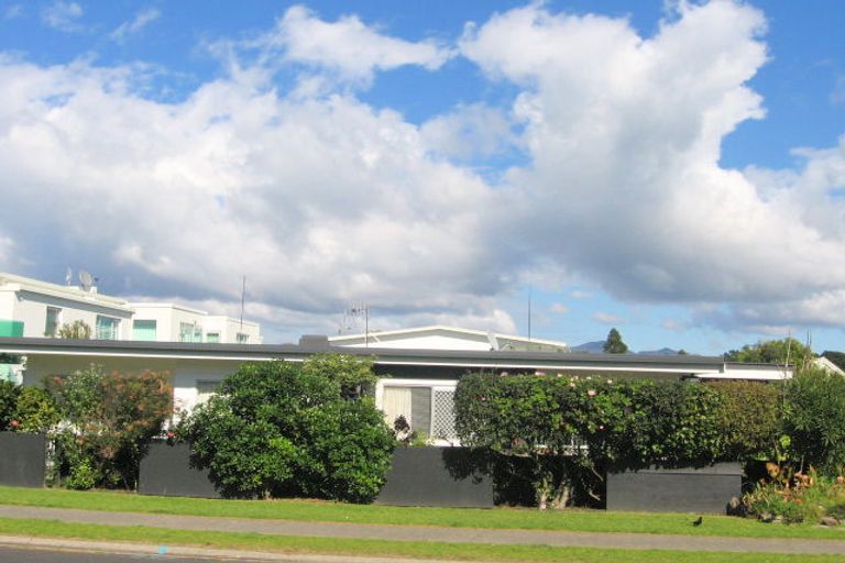 Photo of property in 513 Ocean Road, Whangamata, 3620