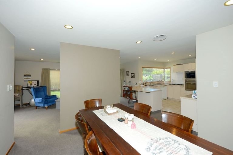 Photo of property in 179 Hawthornden Road, Avonhead, Christchurch, 8042